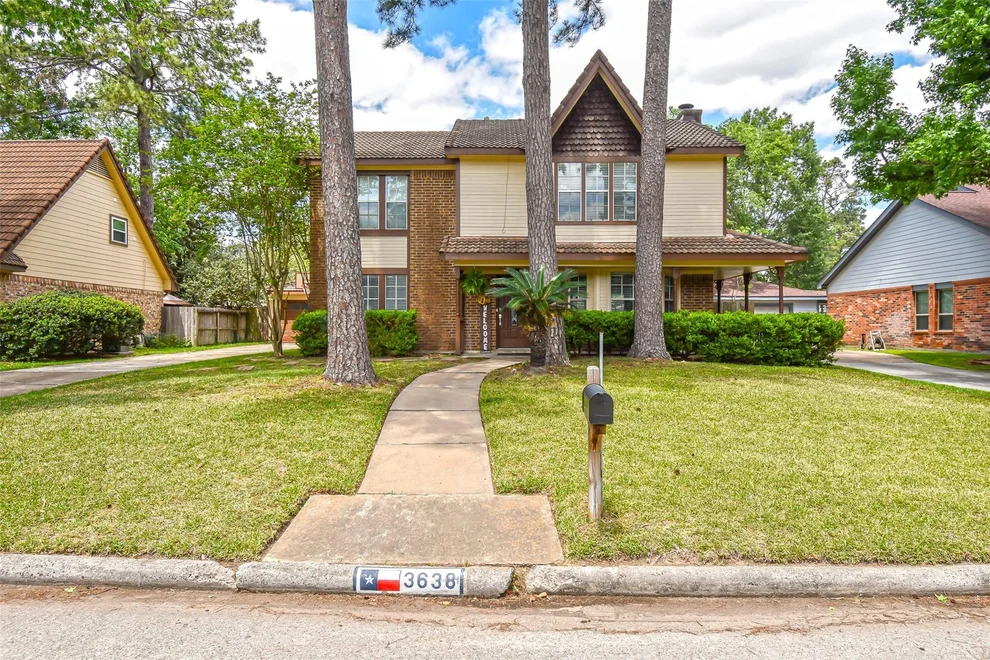 Unit for sale at 3638 Lost Oak Drive, Spring, TX 77388