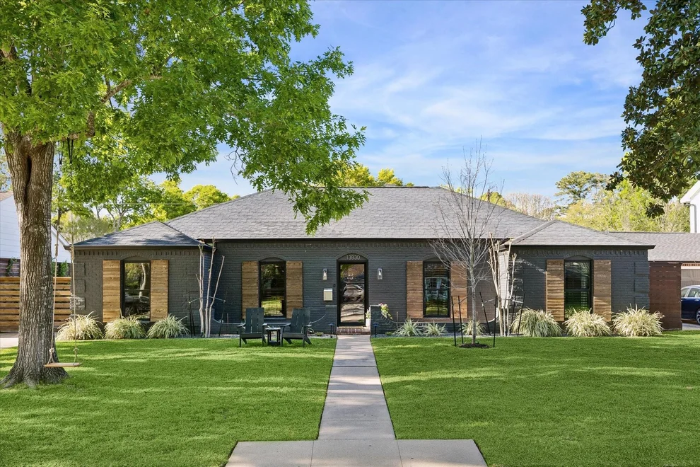 Unit for sale at 13830 Barryknoll Lane, Houston, TX 77079