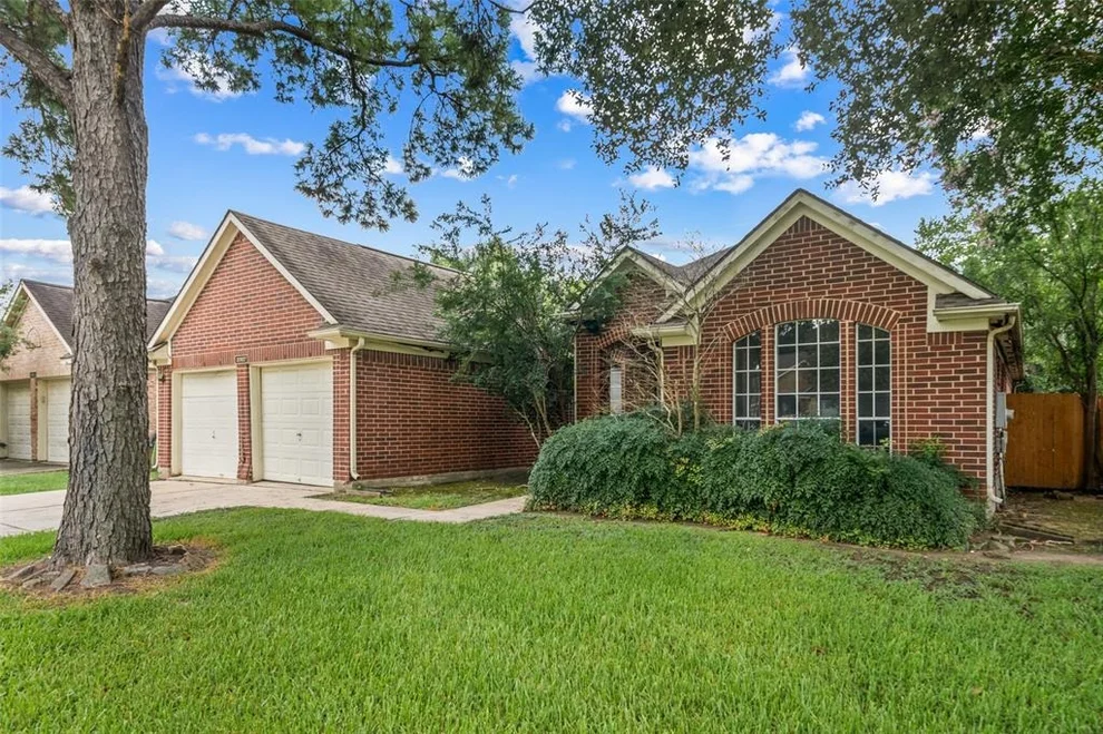 Unit for sale at 30927 N Head Drive, Spring, TX 77386