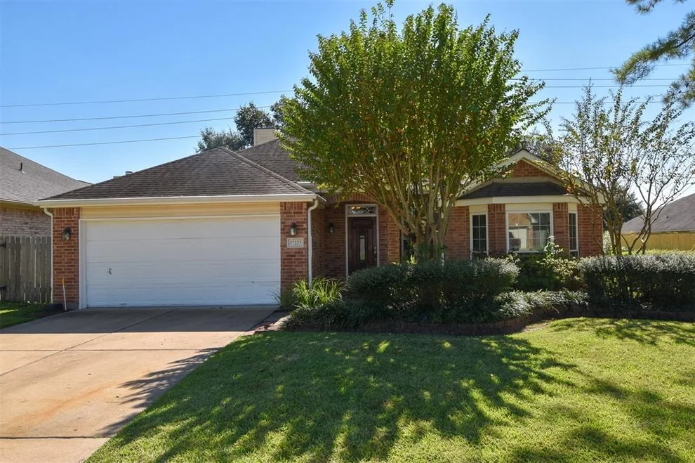 Unit for sale at 17223 Hamilwood Drive, Houston, TX 77095