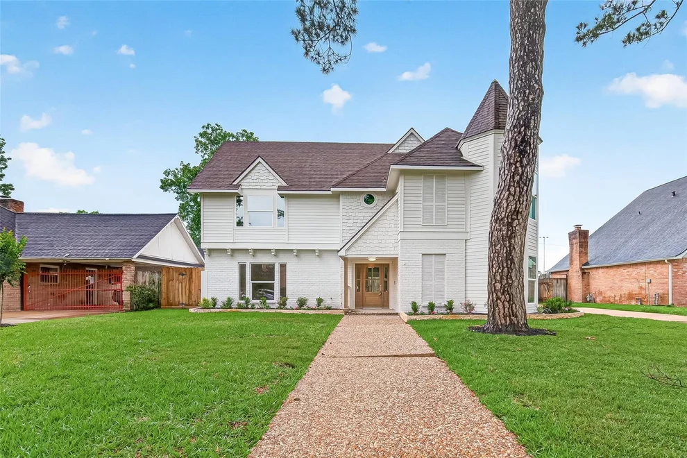 Unit for sale at 15714 Misty Hollow Drive, Houston, TX 77068