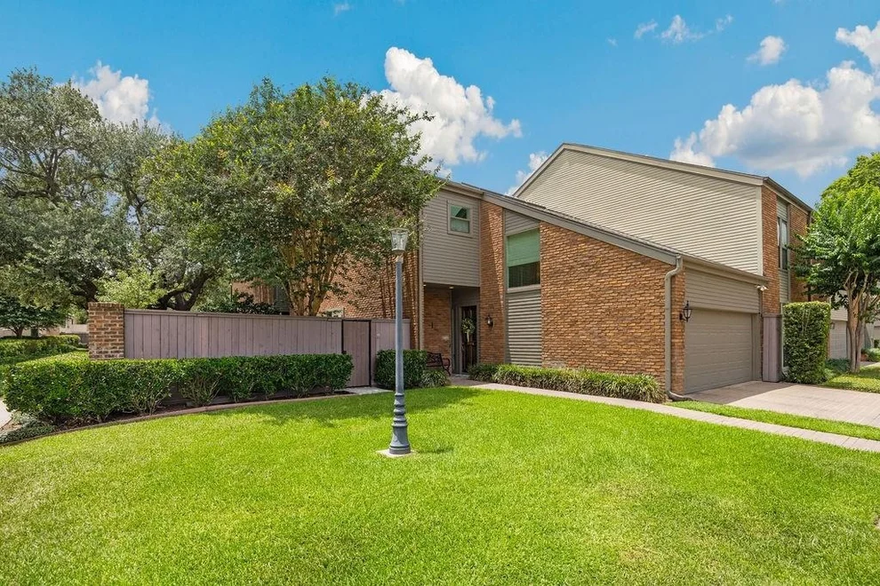 Unit for sale at 6000 Sugar Hill Drive, Houston, TX 77057