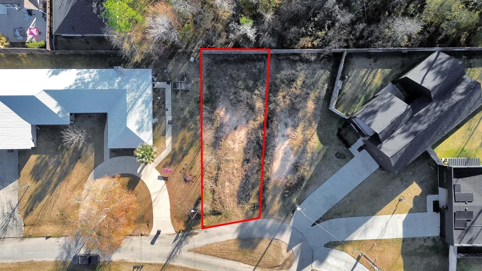 Unit for sale at 10932 Bluebird Place, Conroe, TX 77385