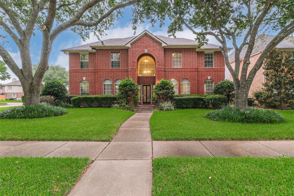 Unit for sale at 4122 Harbour Cove Circle, Missouri City, TX 77459