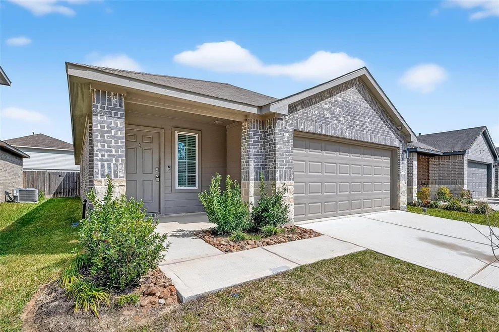 Unit for sale at 24046 Kentwood Springs Drive, Spring, TX 77373