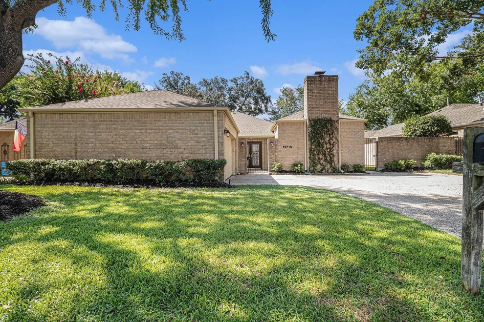 Unit for sale at 15715 Whitewater Lane, Houston, TX 77079