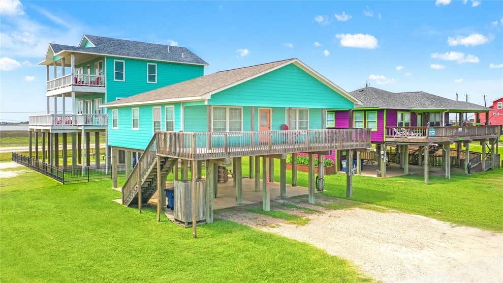 Unit for sale at 984 Blue Water Highway, Surfside Beach, TX 77541