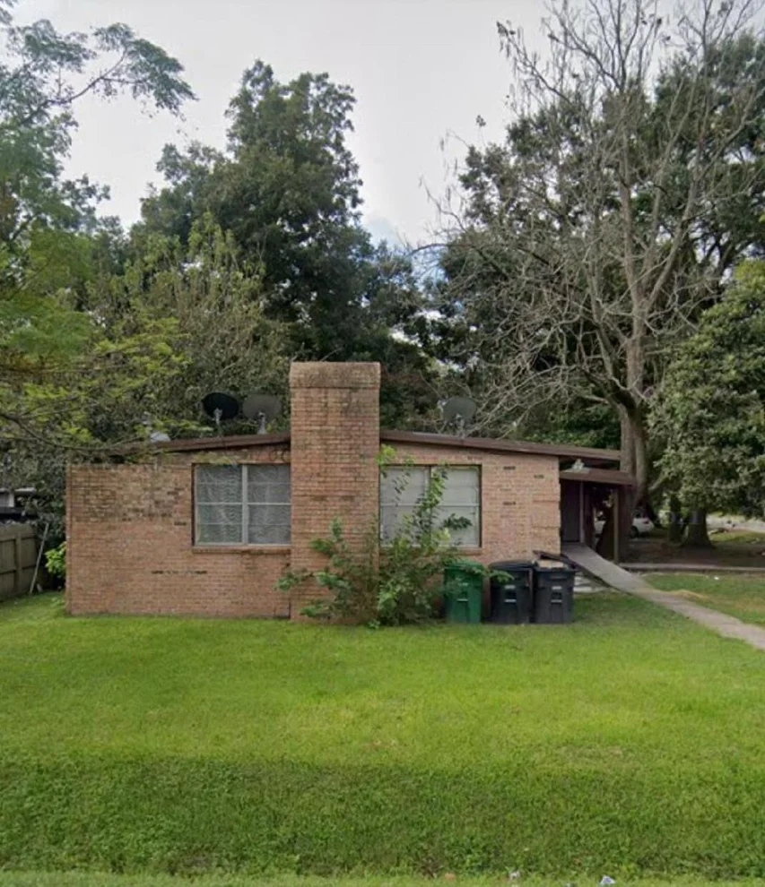 Unit for sale at 911 Fortune Street, Houston, TX 77088