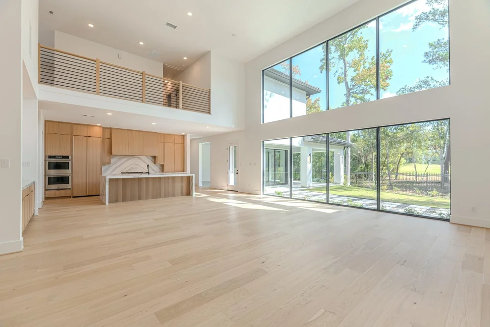 Unit for sale at 26 Squire Creek Way, The Woodlands, TX 77389