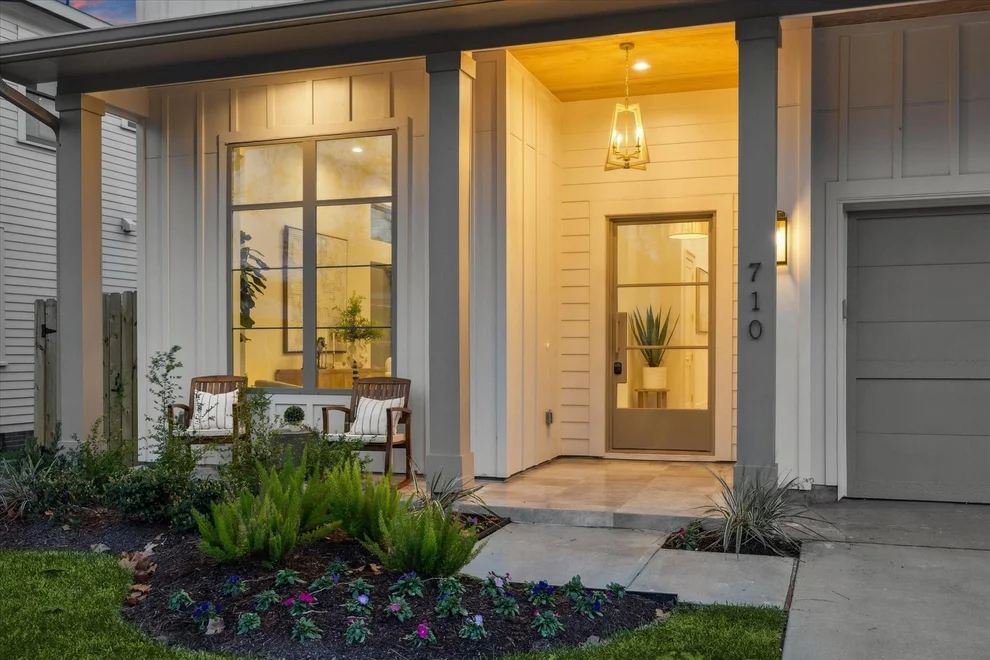 Unit for sale at 710 E 18th Street, Houston, TX 77008