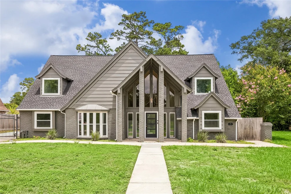 Unit for sale at 17922 Rolling Creek Drive, Houston, TX 77090