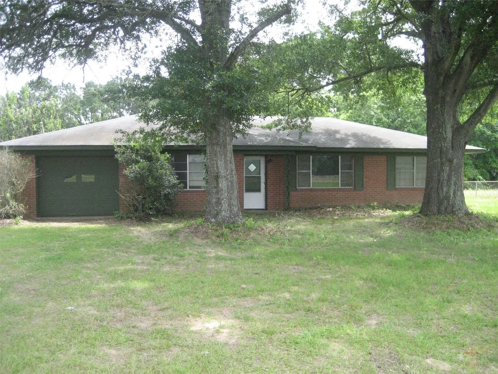 Unit for sale at 2030 Fm 2022, Elkhart, TX 75839