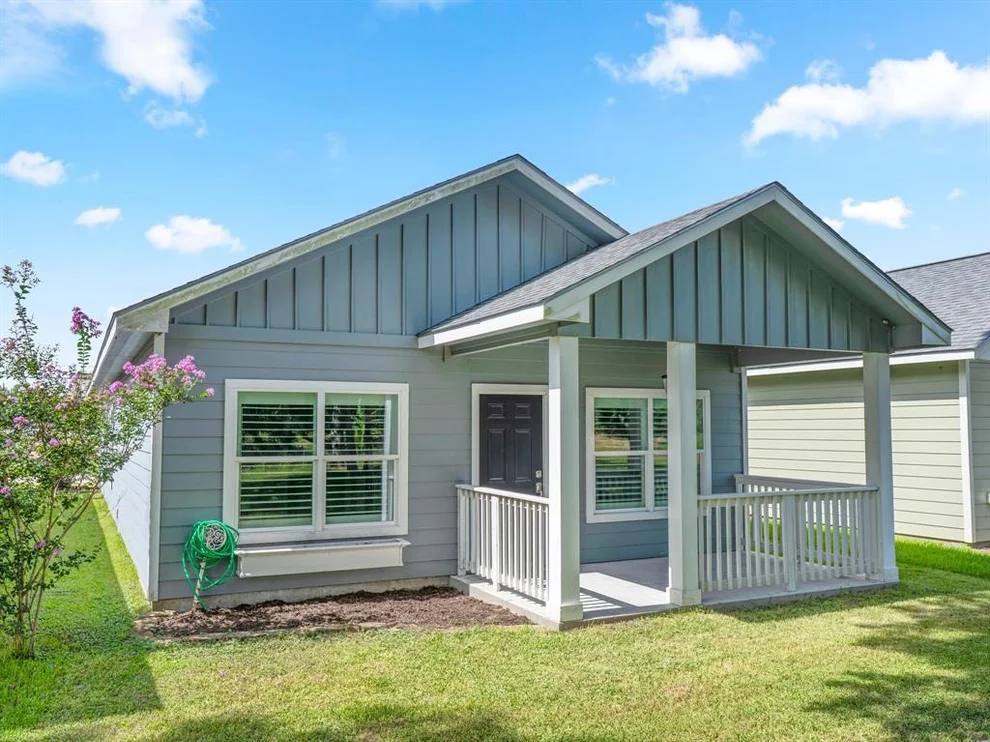 Unit for sale at 1811 Camille Drive, Bay City, TX 77414