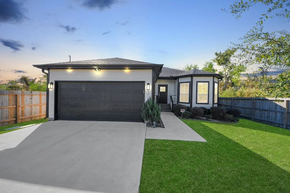 Unit for sale at 9720 Garcroft Street, Houston, TX 77029