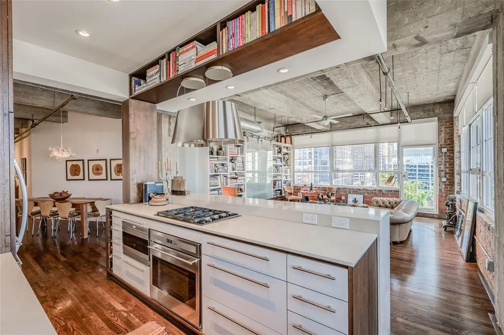Unit for sale at 204 Travis Street, Houston, TX 77002
