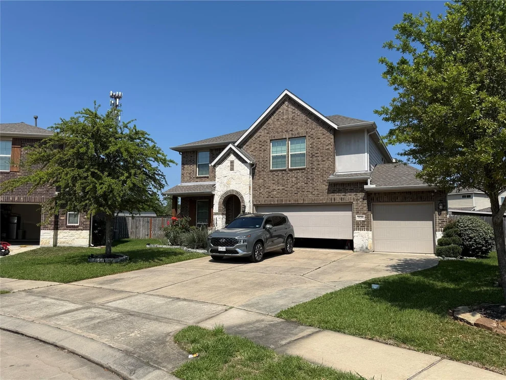 Unit for sale at 7126 Edwanna Lane, Spring, TX 77389