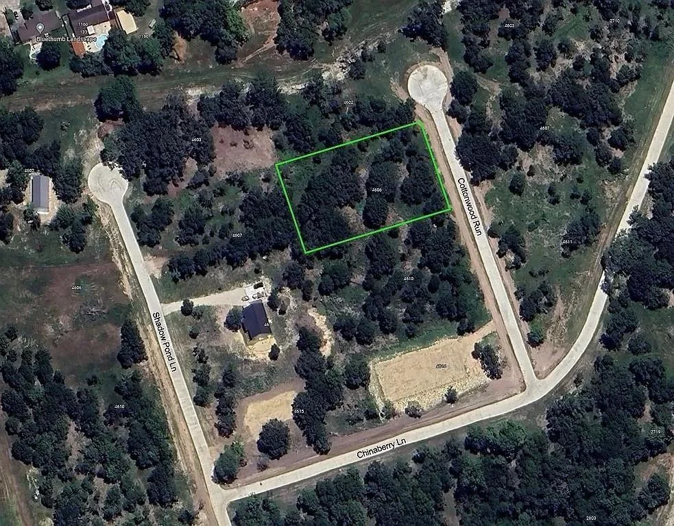 Unit for sale at 4606 Cottonwood Run, Alvin, TX 77511