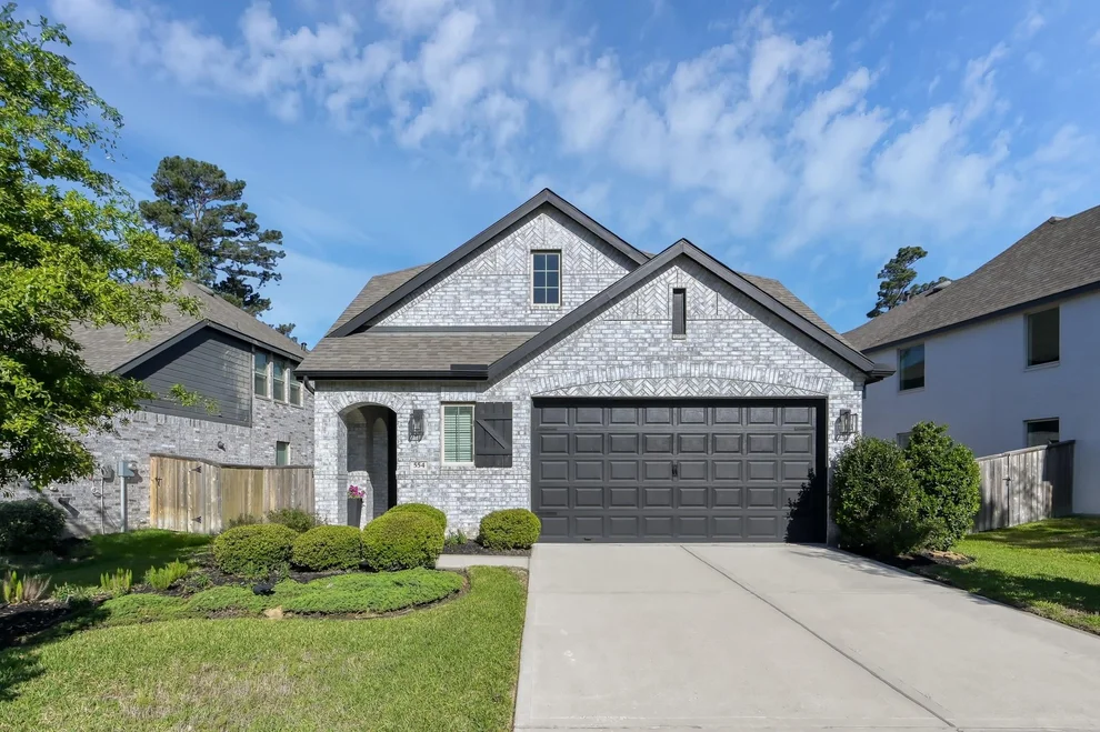 Unit for sale at 554 Timber Voyage Court, Conroe, TX 77304