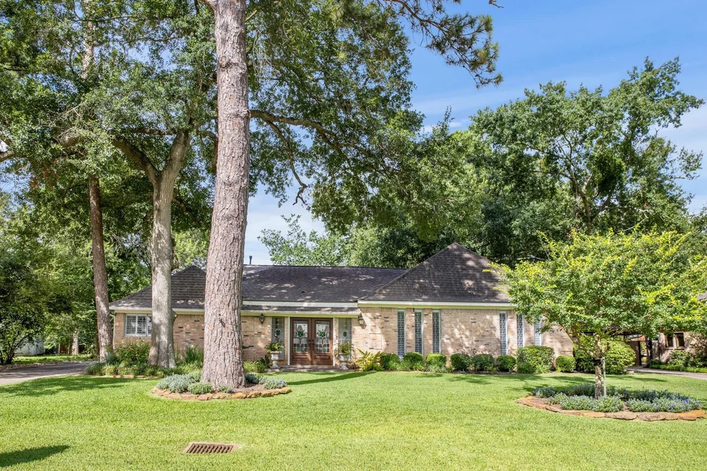 Unit for sale at 14107 Kiamesha Court, Houston, TX 77069