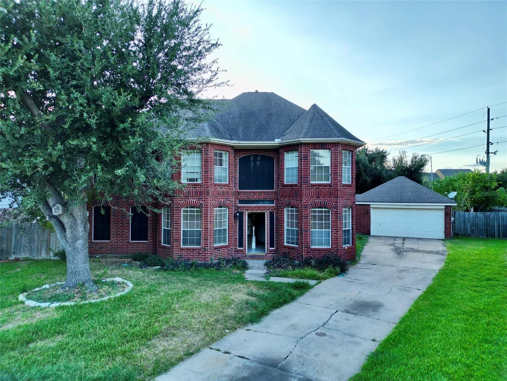 Unit for sale at 2906 Little Branch Court, Houston, TX 77082