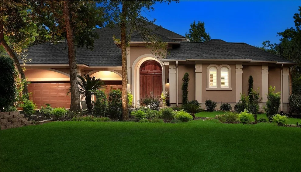 Unit for sale at 74 Batesbrooke Court, The Woodlands, TX 77381