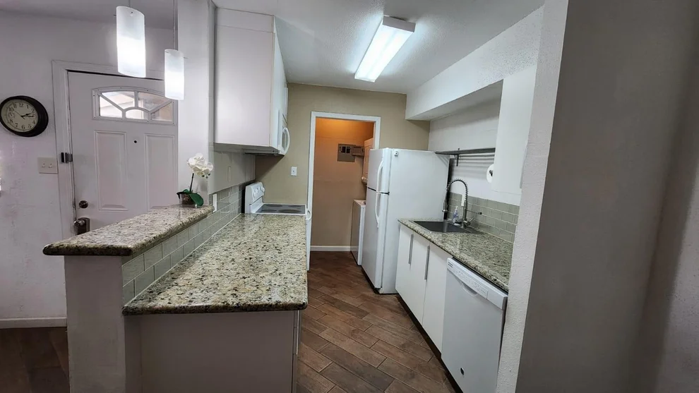 Unit for sale at 10603 S Wilcrest Drive, Houston, TX 77099