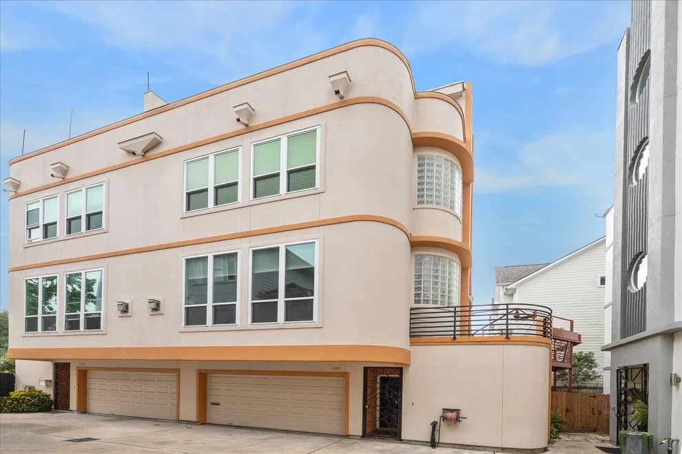 Unit for sale at 1324 Fairview Avenue, Houston, TX 77006