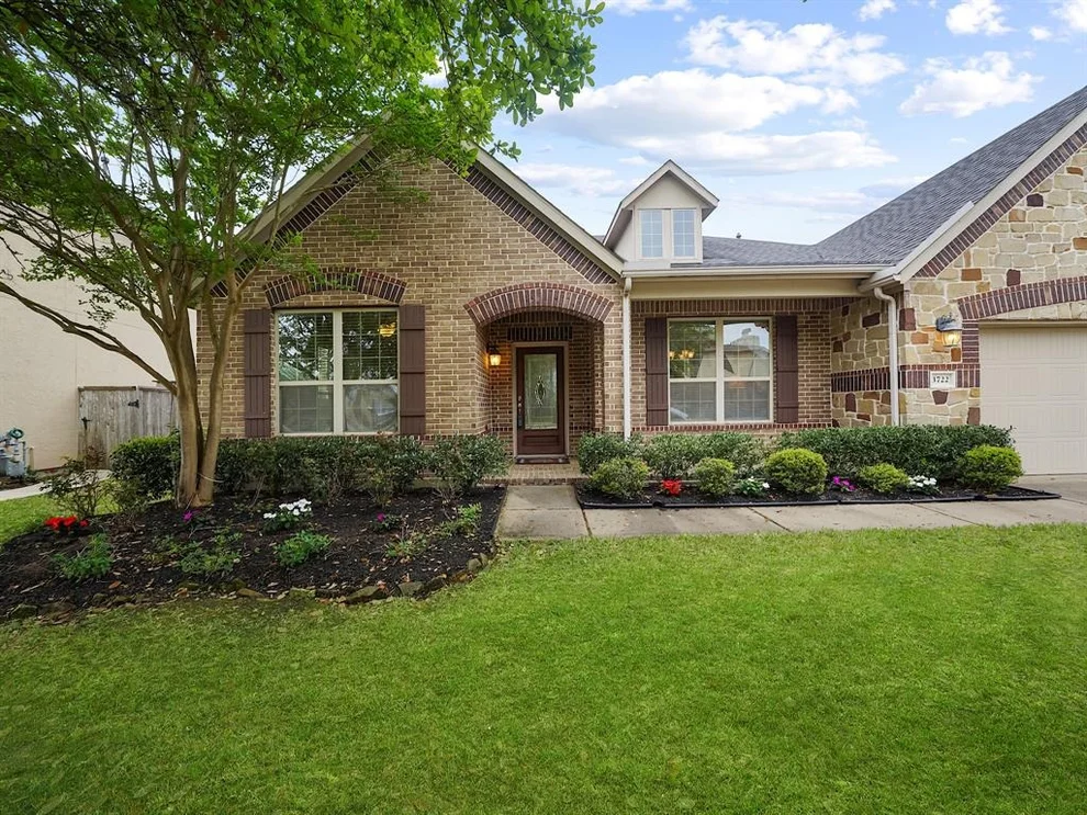 Unit for sale at 3722 Walker Falls Lane, Fulshear, TX 77441