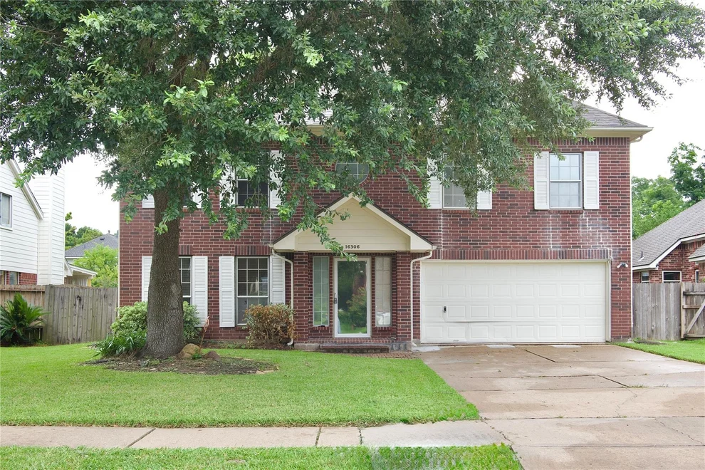 Unit for sale at 16306 Ash Point Lane, Sugar Land, TX 77498