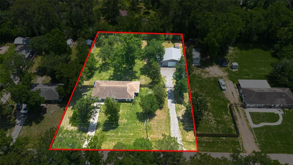 Unit for sale at 10720 Royal Forest Drive, Conroe, TX 77303