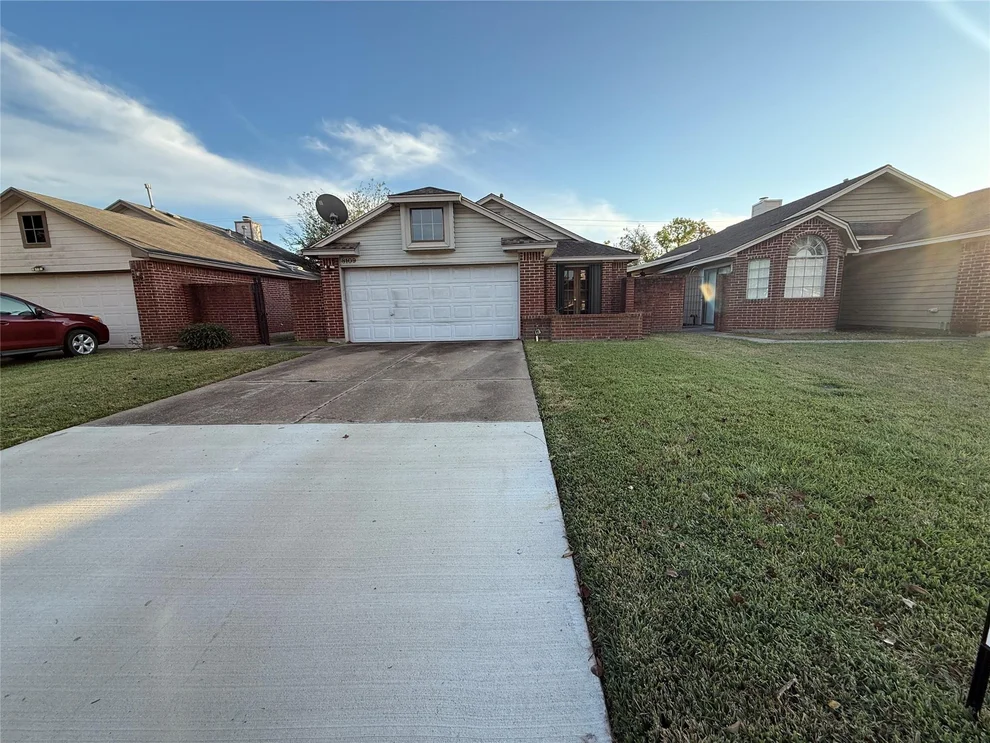 Unit for sale at 8109 Catalpa Street, Texas City, TX 77591