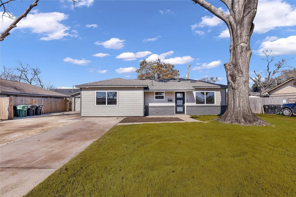 Unit for sale at 6014 W 43rd Street, Houston, TX 77092