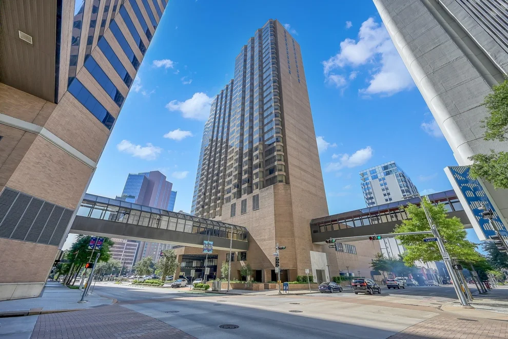 Unit for sale at 1111 Caroline Street, Houston, TX 77010