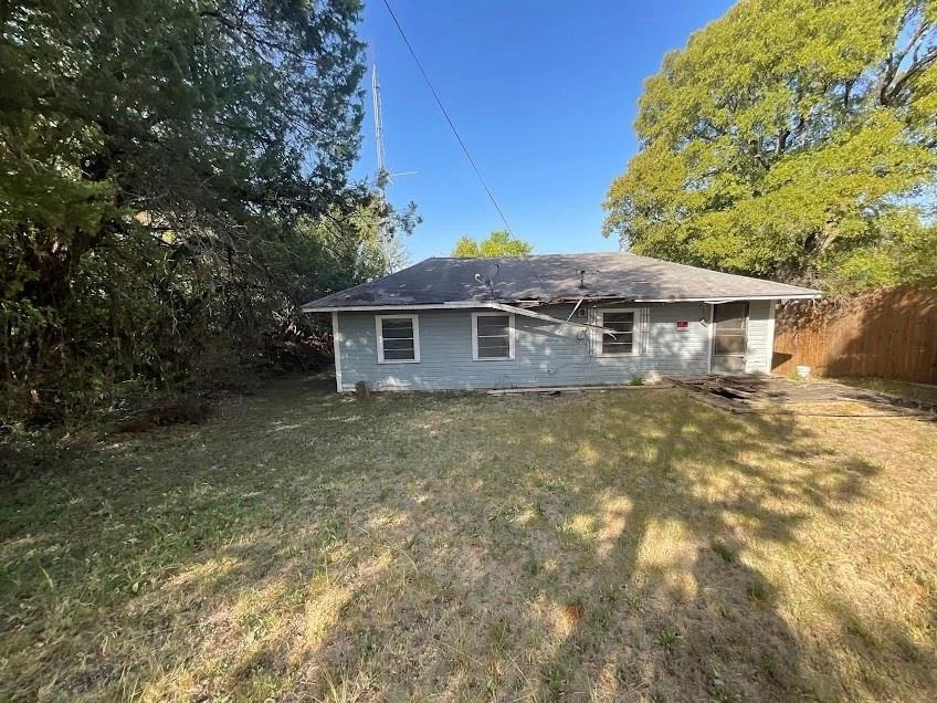 Unit for sale at 296 Live Oak Loop, Whitney, TX 76692