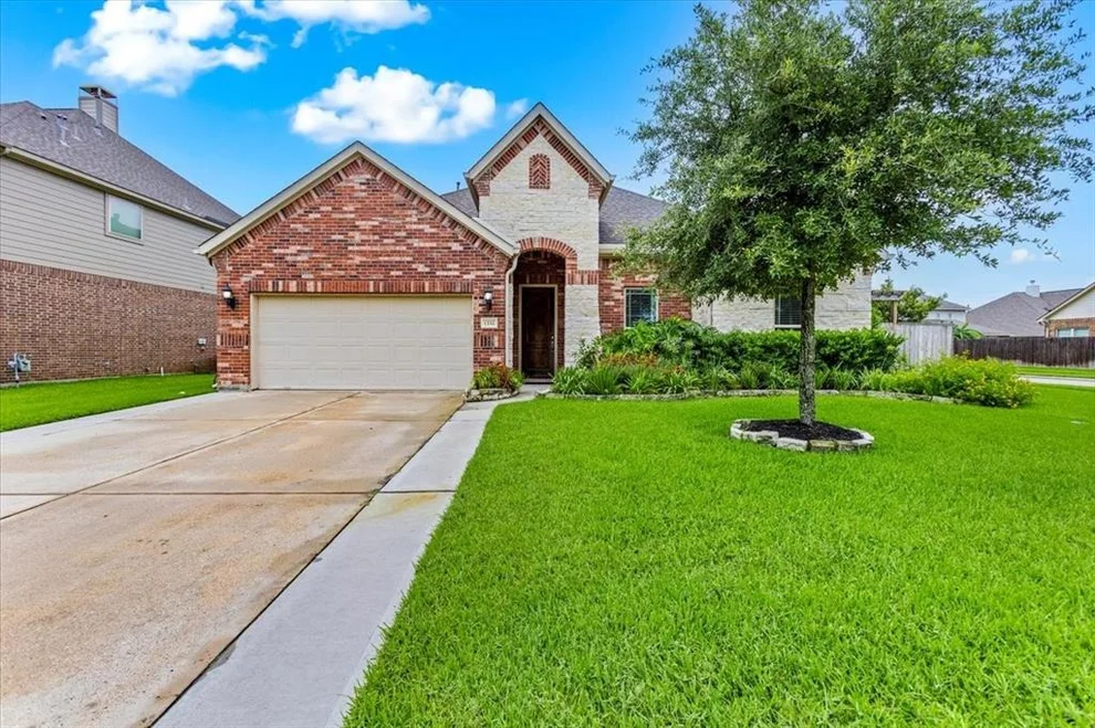 Unit for sale at 1332 Graham Trace Lane, League City, TX 77573