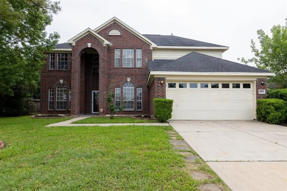 Unit for sale at 3111 Glen Cullen Lane, Pearland, TX 77584