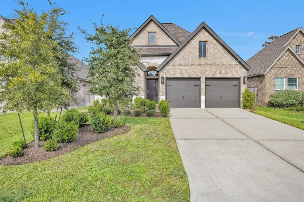 Unit for sale at 549 Cedar Harbor Court, Conroe, TX 77304