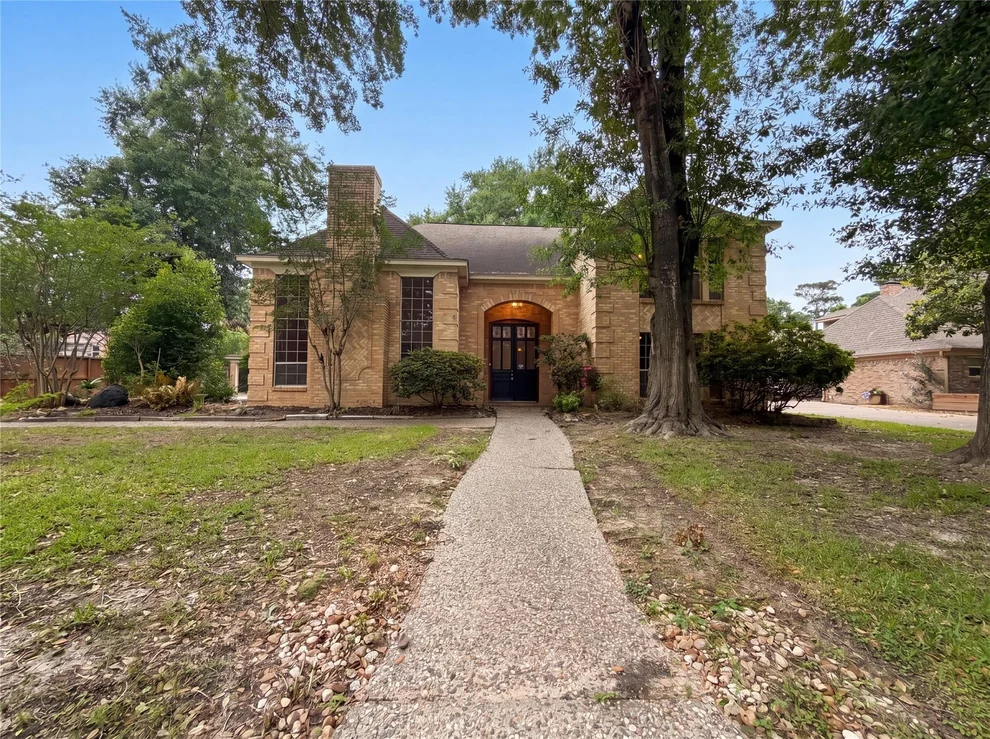 Unit for sale at 6902 Fawncliff Drive, Houston, TX 77069