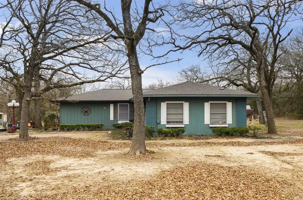Unit for sale at 4145 County Road 3321, Greenville, TX 75402
