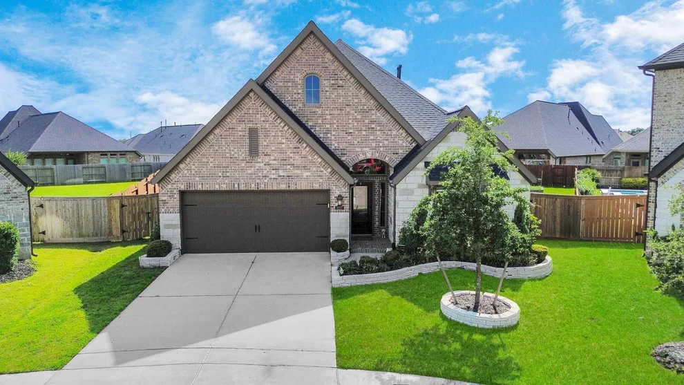 Unit for sale at 2227 Marian Lee, Richmond, TX 77469
