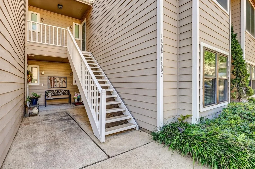 Unit for sale at 14911 Wunderlich Drive, Houston, TX 77069