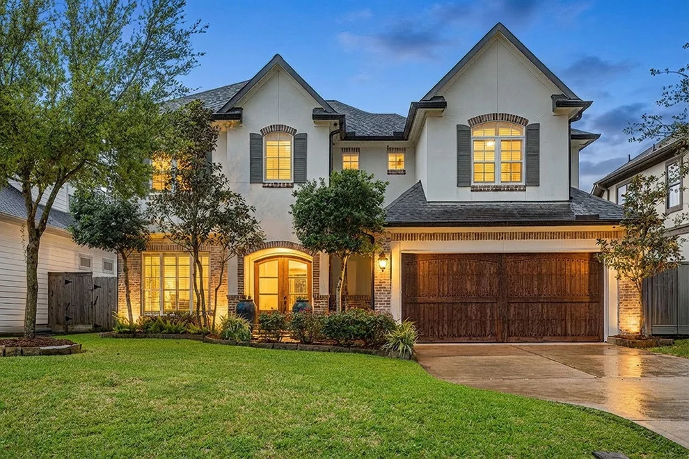 Unit for sale at 1355 Chippendale Road, Houston, TX 77018