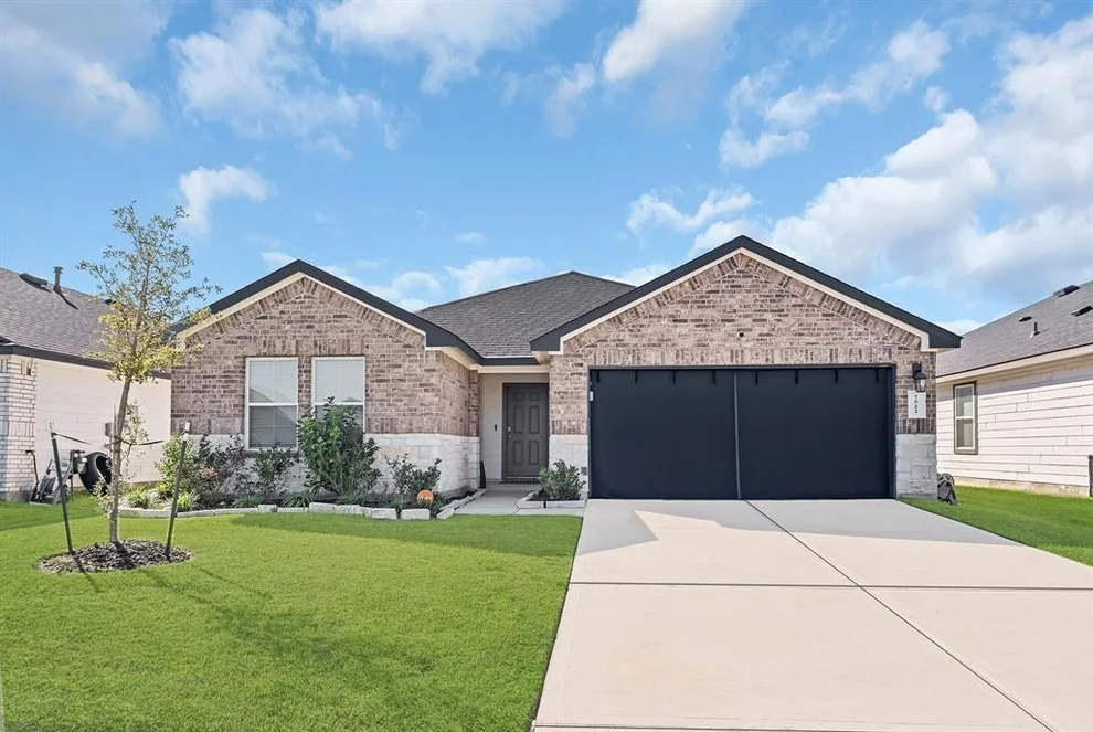 Unit for sale at 7522 Cattle Walker Court, Rosharon, TX 77583