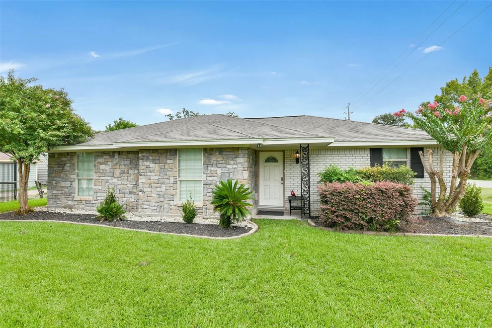 Unit for sale at 10502 Deval Drive, Cypress, TX 77429