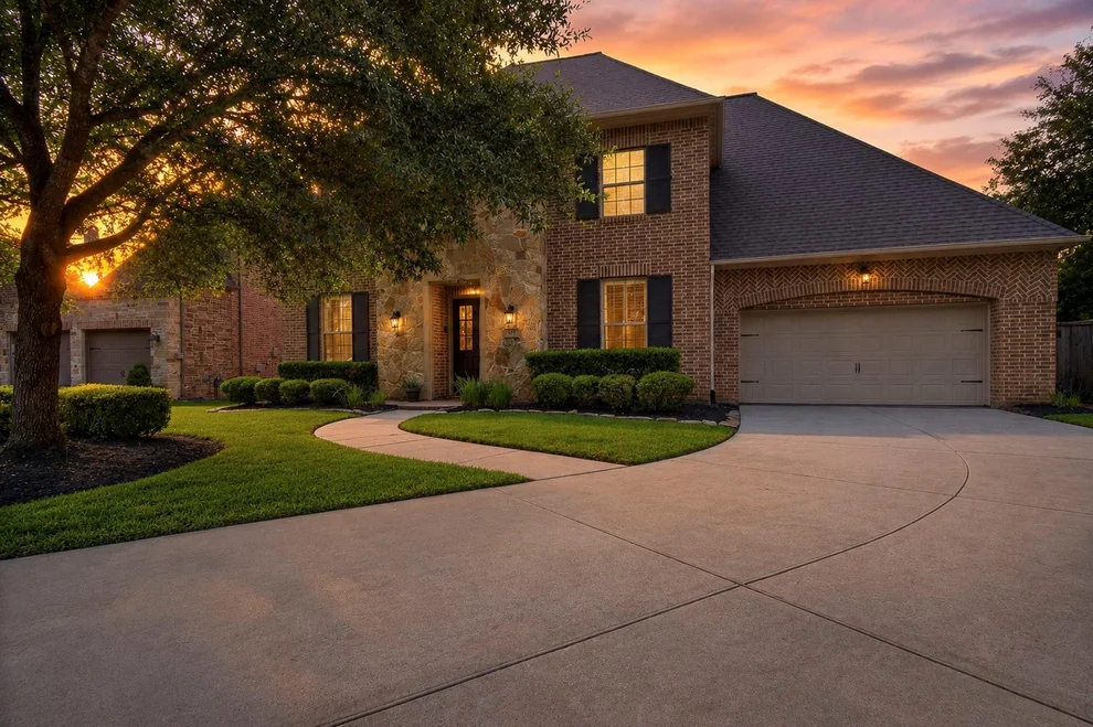 Unit for sale at 115 Sanibel Crest Place, Montgomery, TX 77316