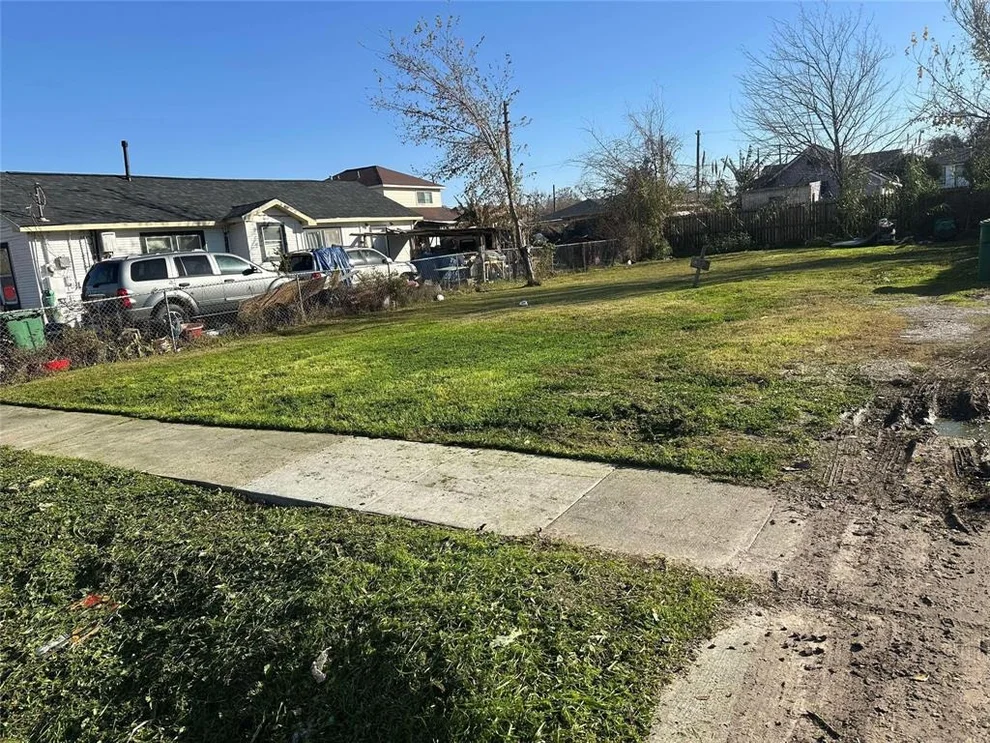 Unit for sale at 1804 Solo Street, Houston, TX 77020