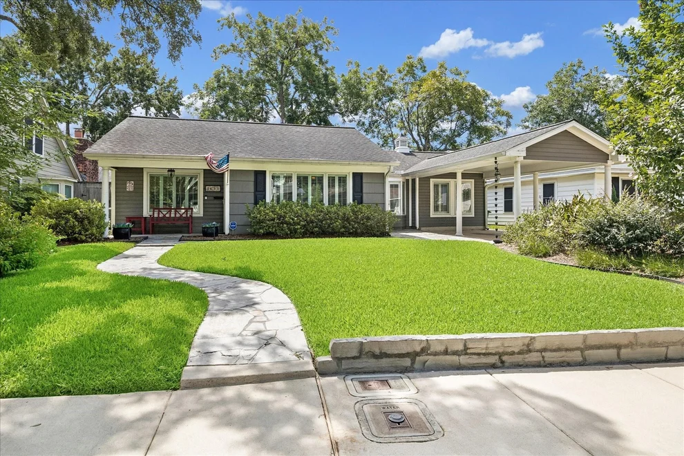 Unit for sale at 1611 Gardenia Drive, Houston, TX 77018