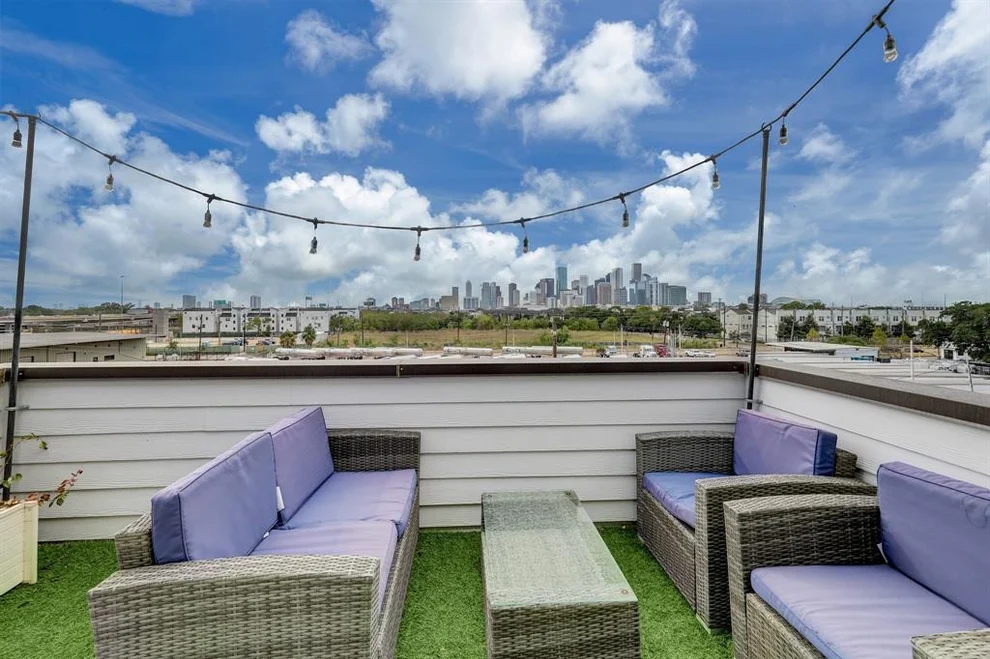 Unit for sale at 3308 Pease Street, Houston, TX 77003