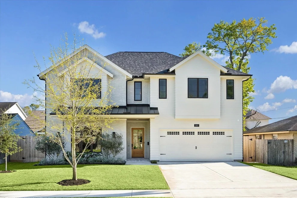 Unit for sale at 1243 Candlelight Lane, Houston, TX 77018