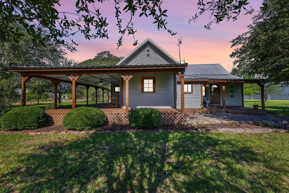 Unit for sale at 1195 County Road 161, Rock Island, TX 77470